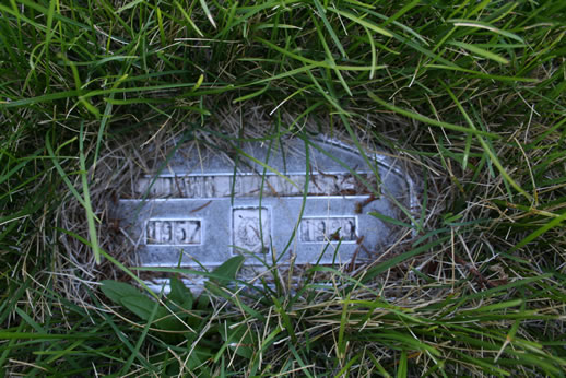 Dawn Halousek Grave